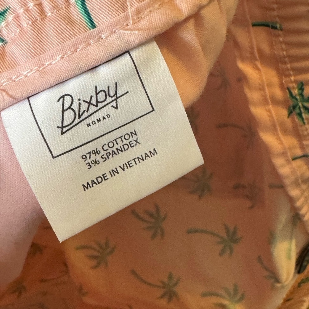 Bixby Pink and Green Patterned Shorts 35/7 - Picture 3 of 5